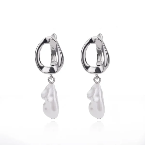 Geometric Circular Design Water Pearl Earrings - Image 10
